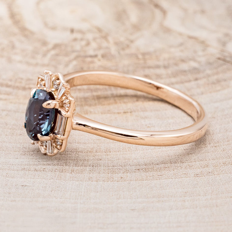 "Cleopatra" - Alexandrite Engagement Ring With Diamond Halo & Tracer