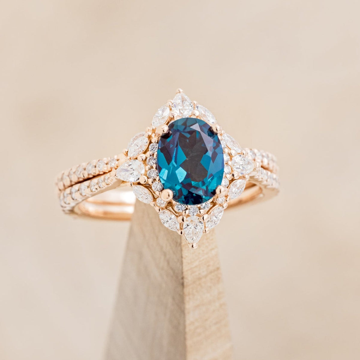 "North Star" - Lab-Grown Alexandrite Engagement Ring With Diamond Halo & Tracer