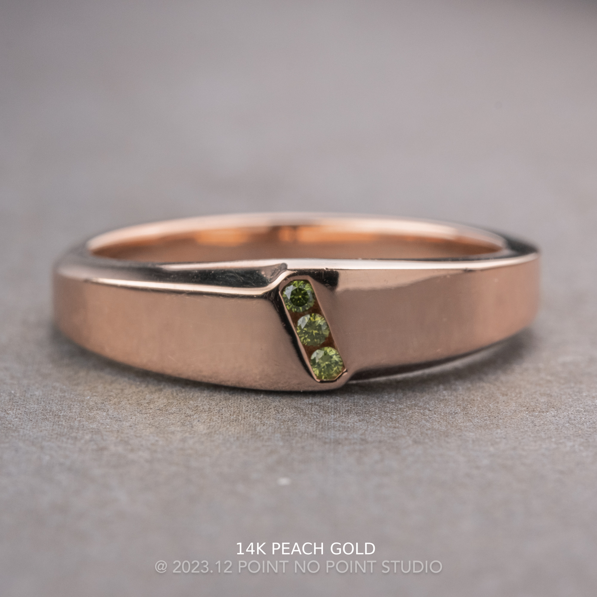 Green Diamond Mens Waved Signet Ring