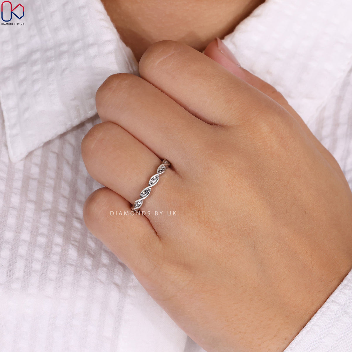 Diamond Eternity Band – Twisted Rope Design