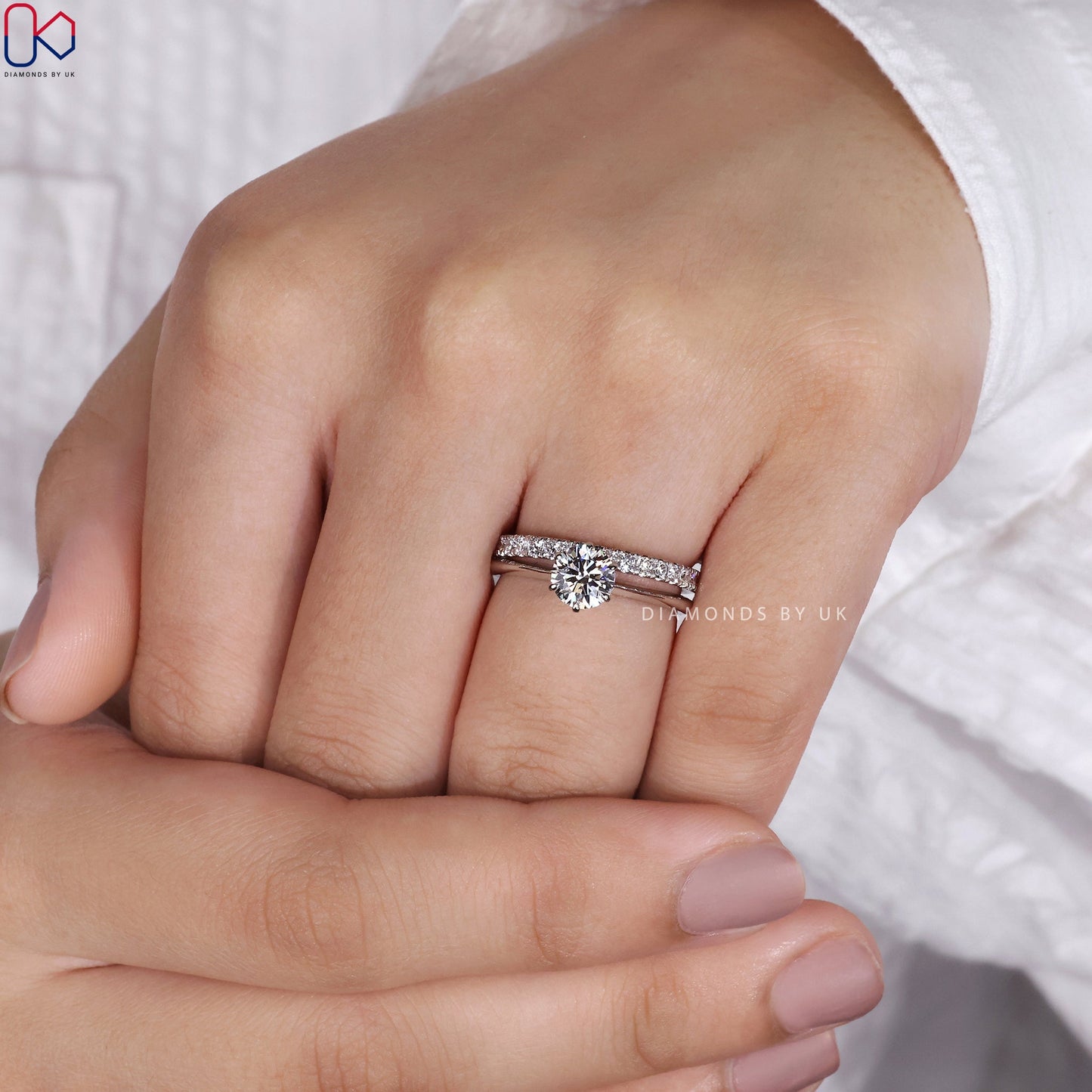 Round Engagement Ring Band With Diamonds