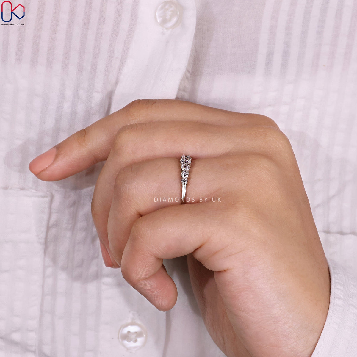 White Gold Diamond Wedding Band – 7 Stone