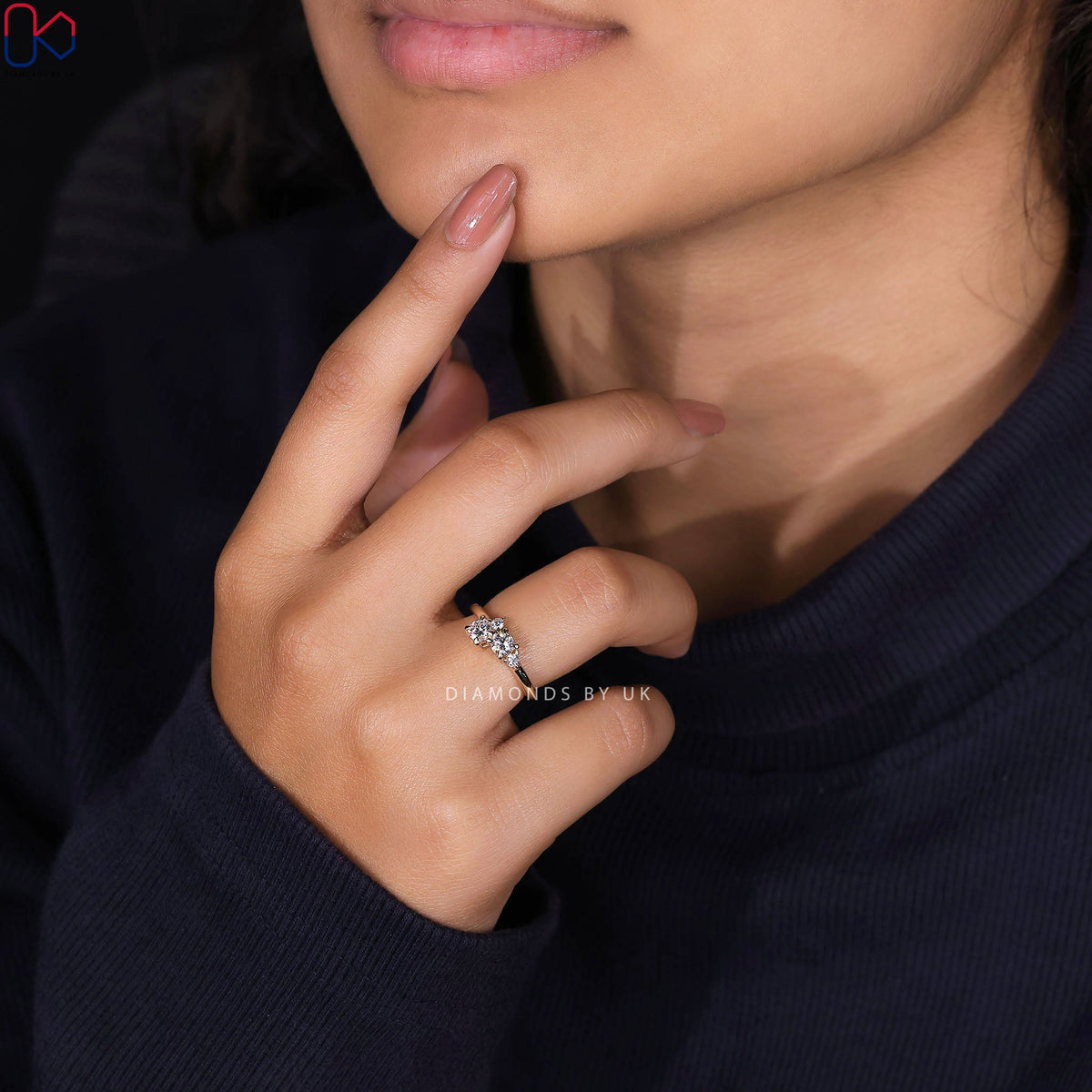 Round Diamond Gold Cluster Ring