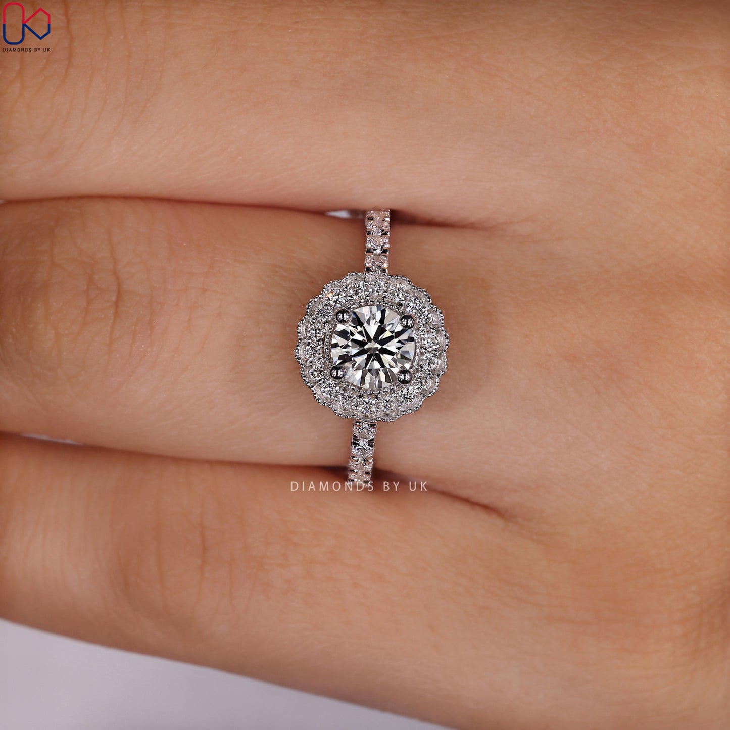 Round Cut Halo Diamond Engagement Ring