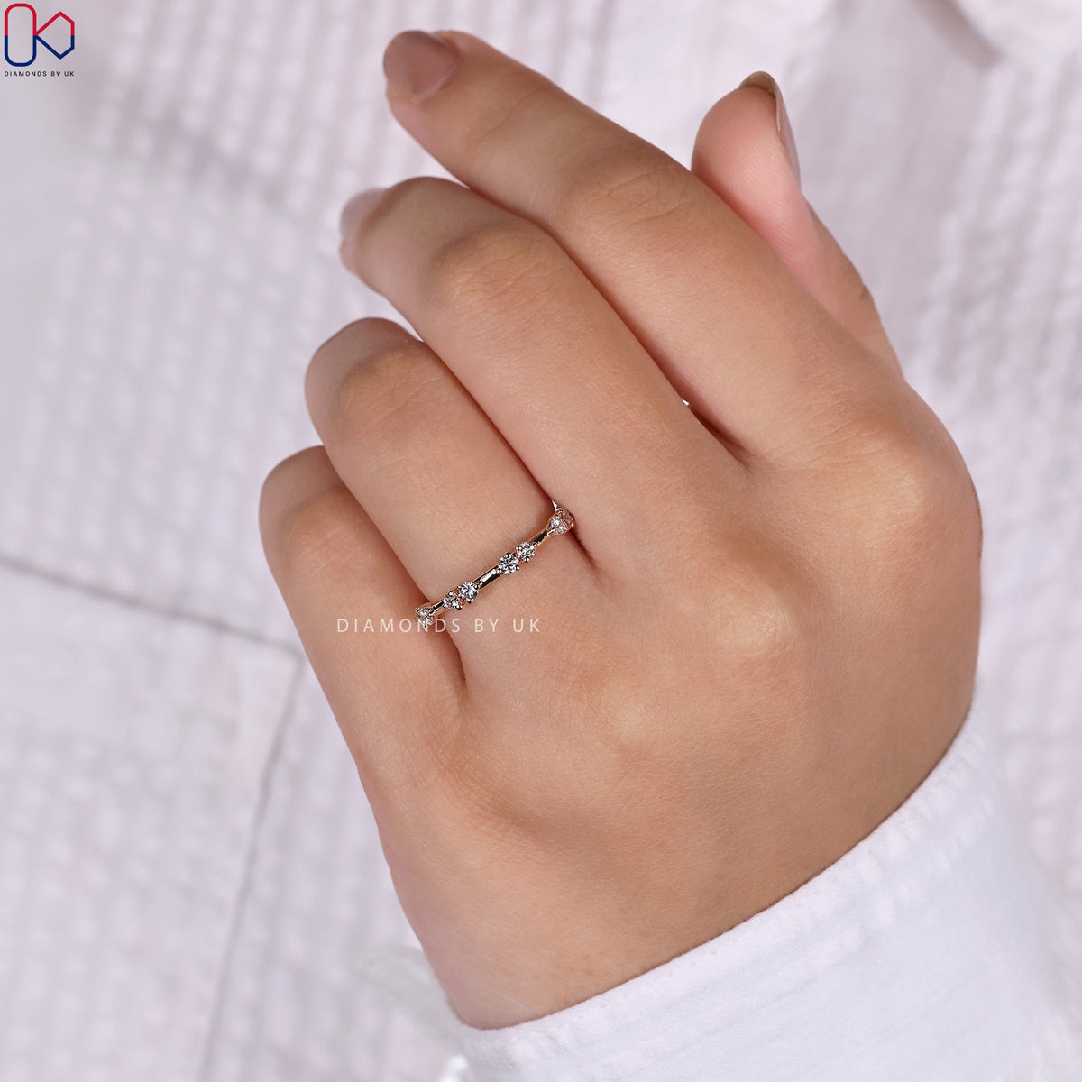 Round Diamond Wedding Band – Distance Pave Style