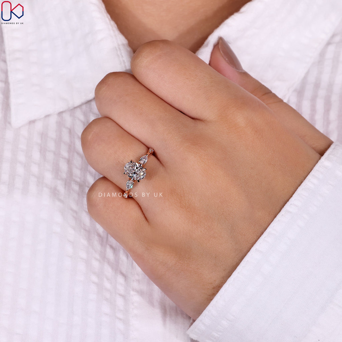 Oval Shaped Engagement Ring - Distance Pave