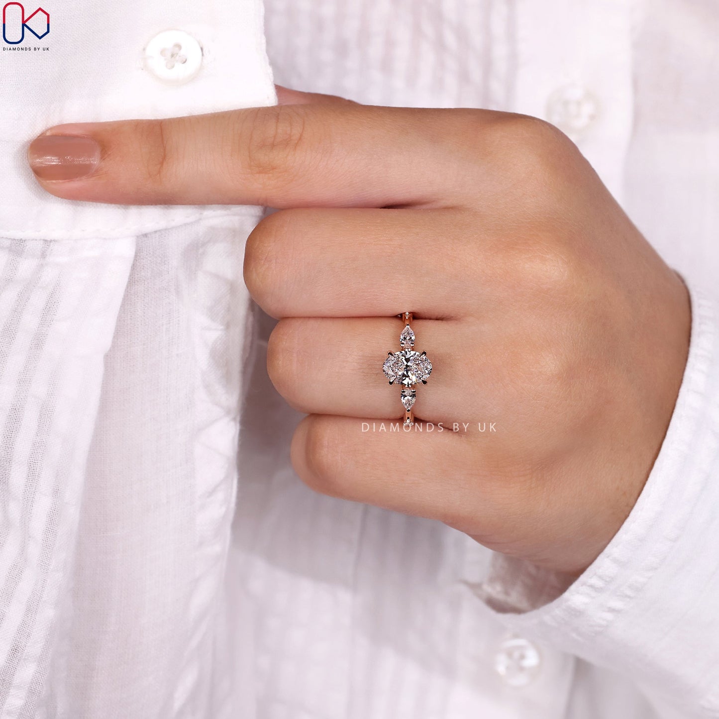 Oval Shaped Engagement Ring - Distance Pave