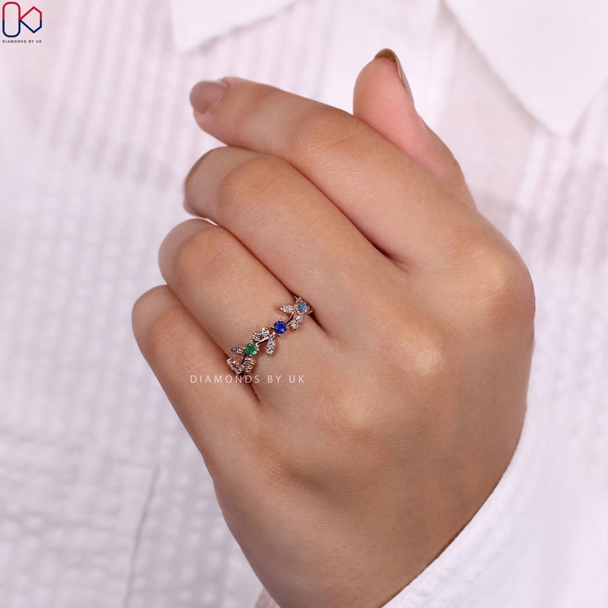 Birthstone Wedding Band – Nature-Inspired Elegance