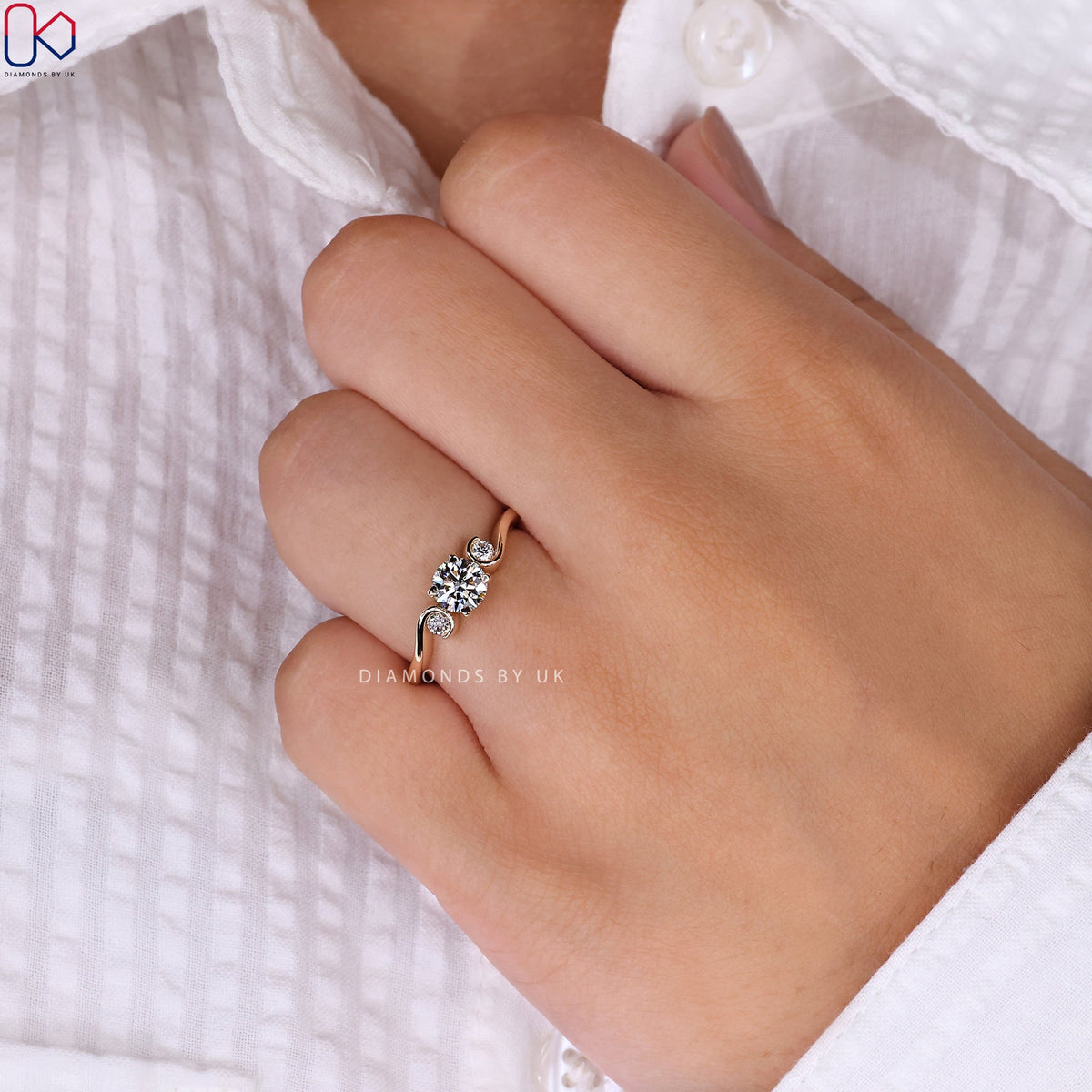 3 Diamond Engagement Ring - Round Diamond