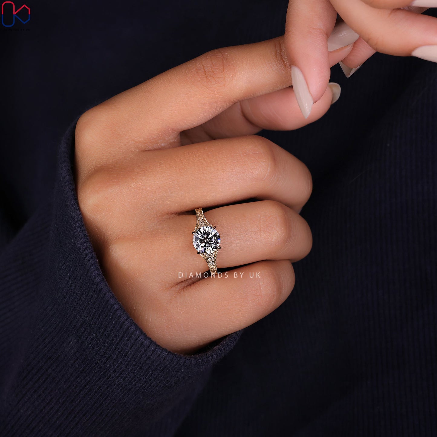 Round Brilliant Cut Diamond Ring - Tapered Pave Set