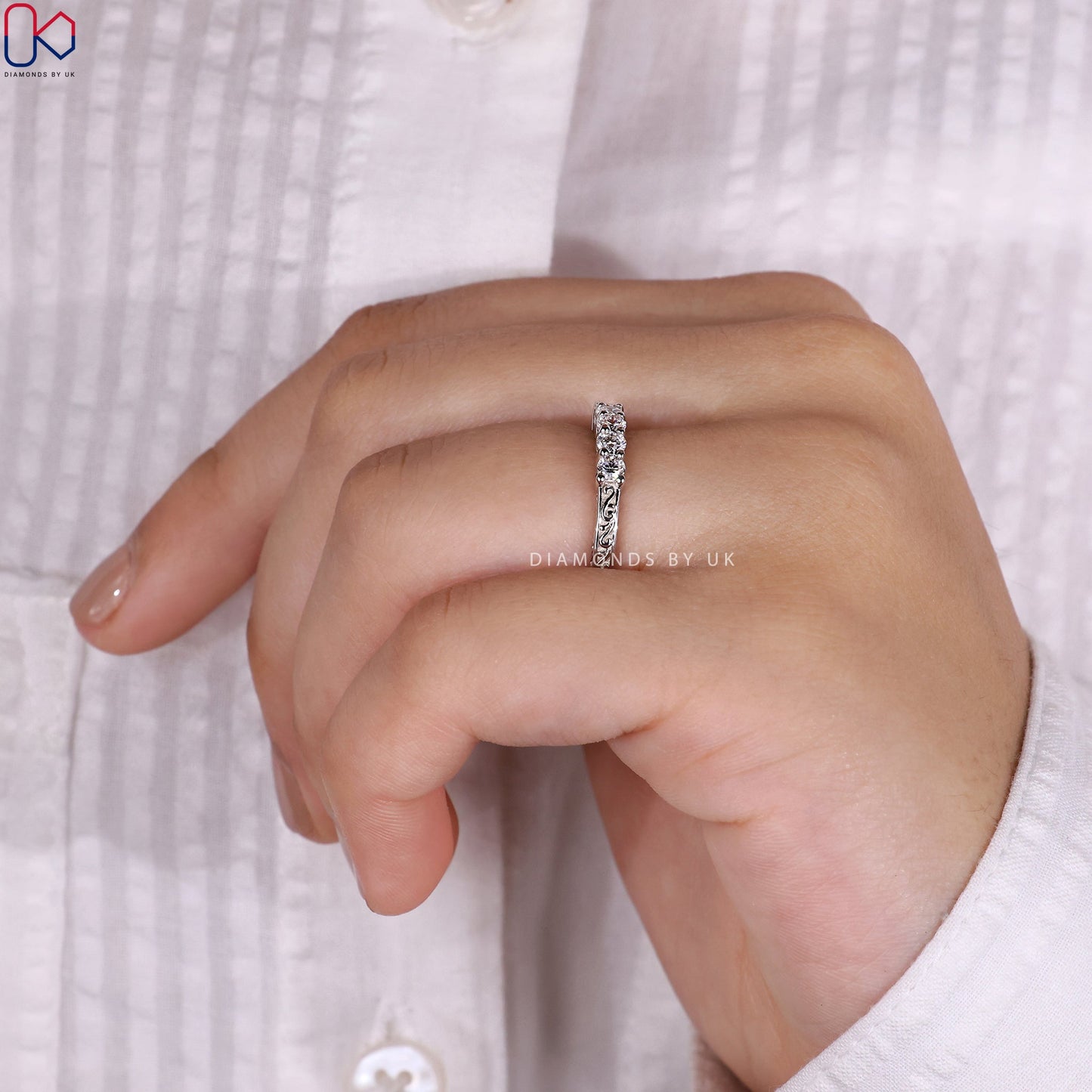 Art Deco Wedding Band With Round Diamonds