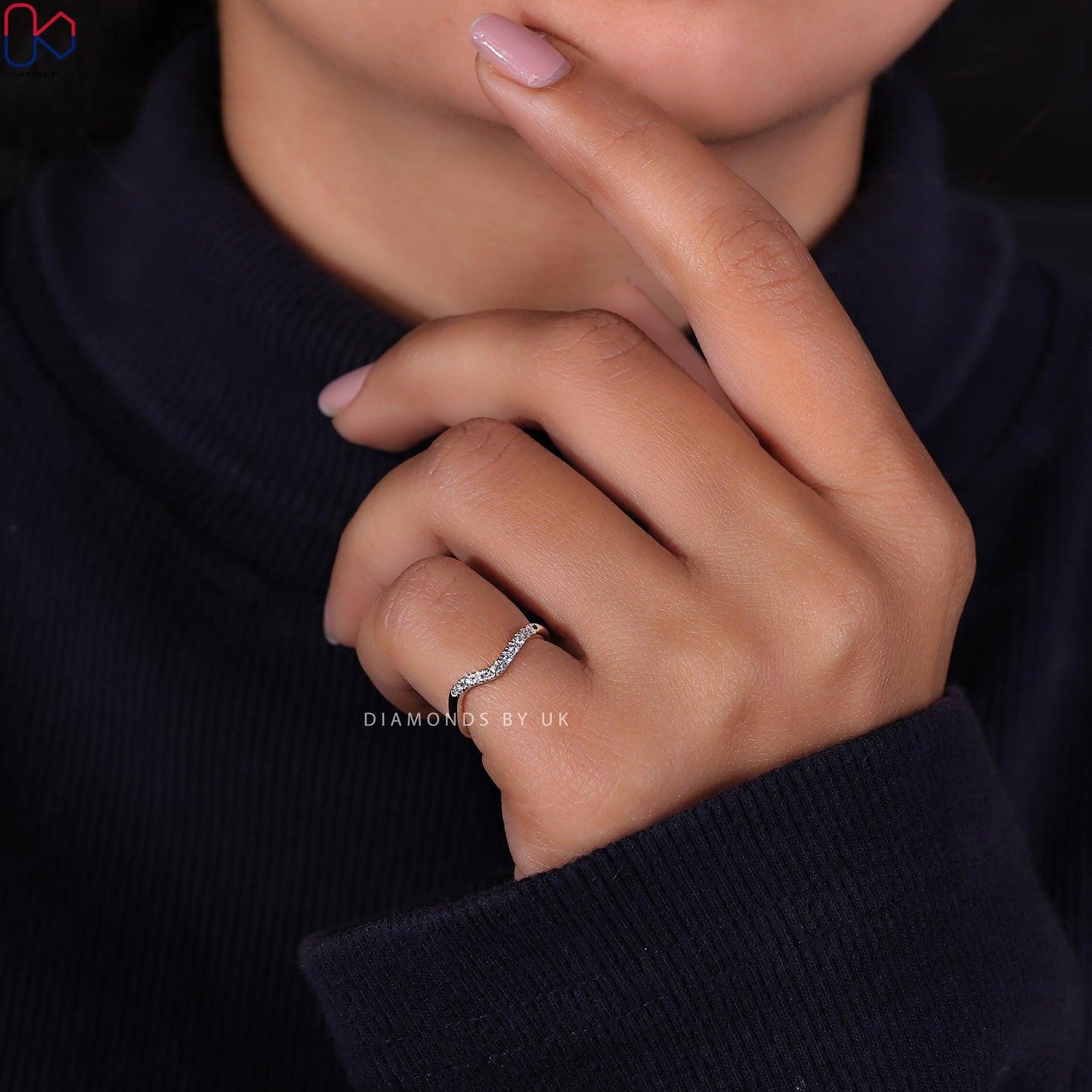 Curved Diamond Wedding Band - Round Diamonds
