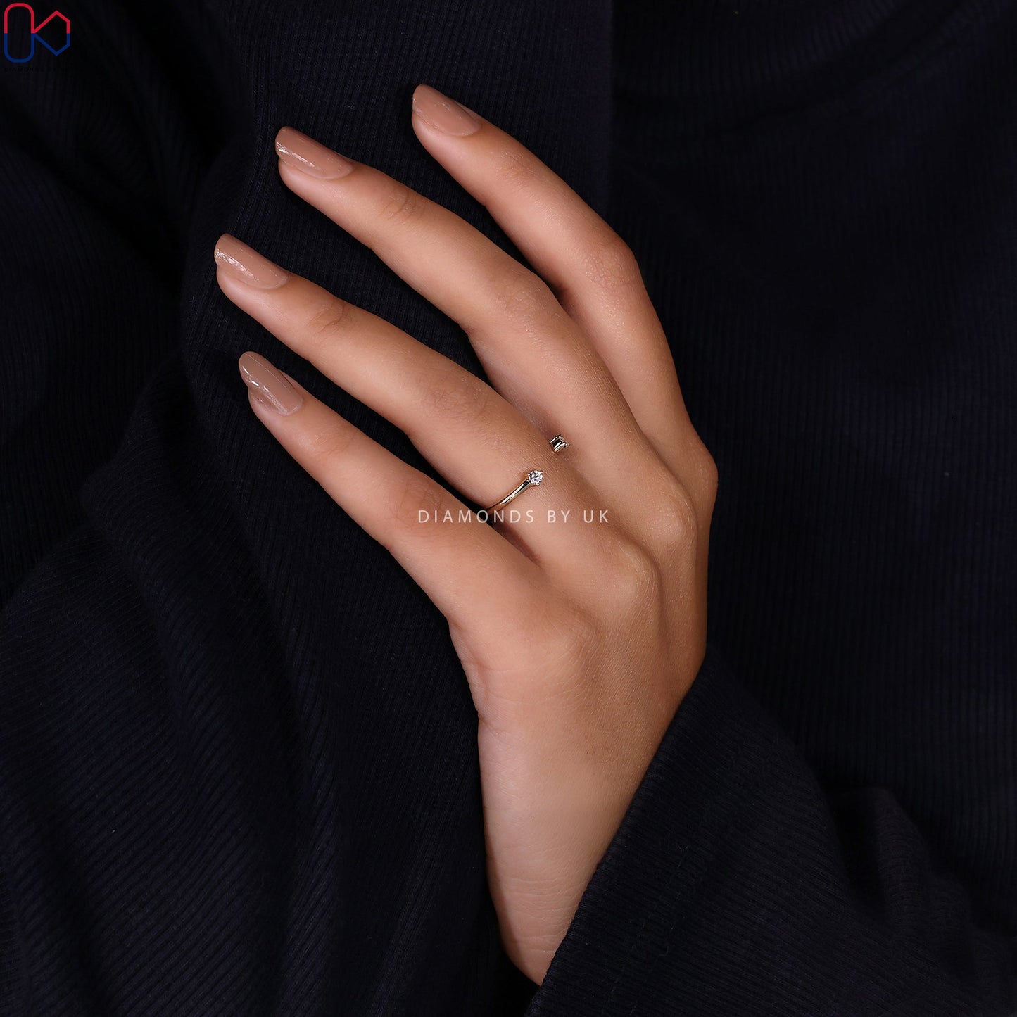 Open Wedding Band - Round Diamonds