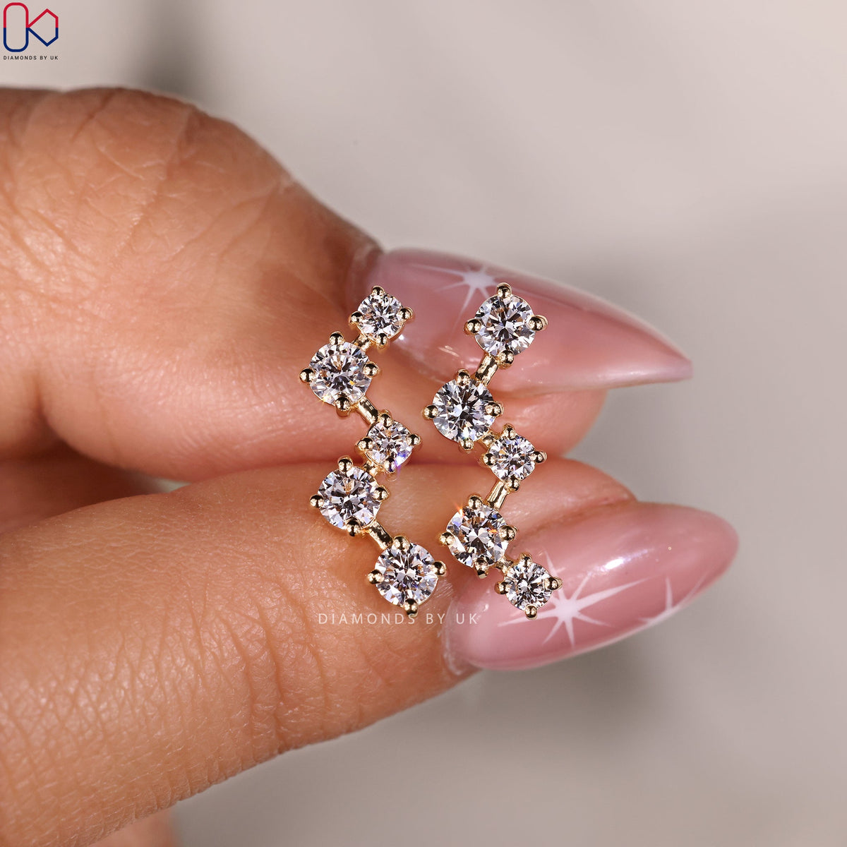 Round Diamond Earrings - Zig Zag Earrings
