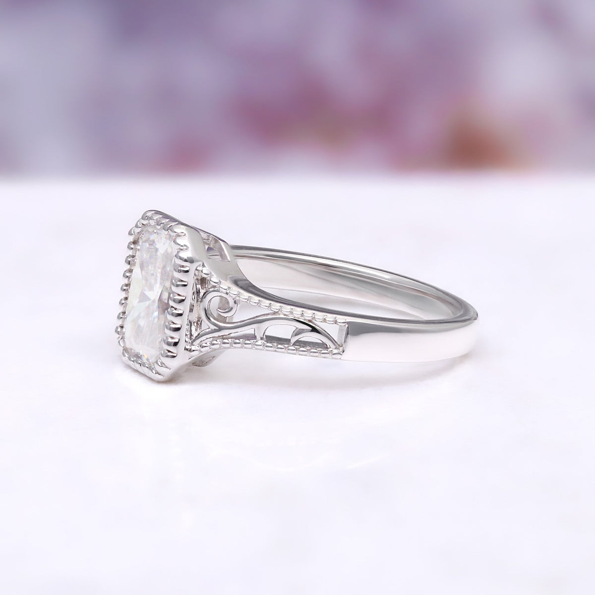 Lab Grown Diamond Engagement Ring in 14K White Gold (IGI Certified)