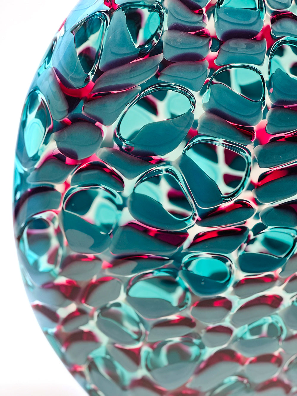 Glass "Rainbow Parrot" by Jonathan Swanz