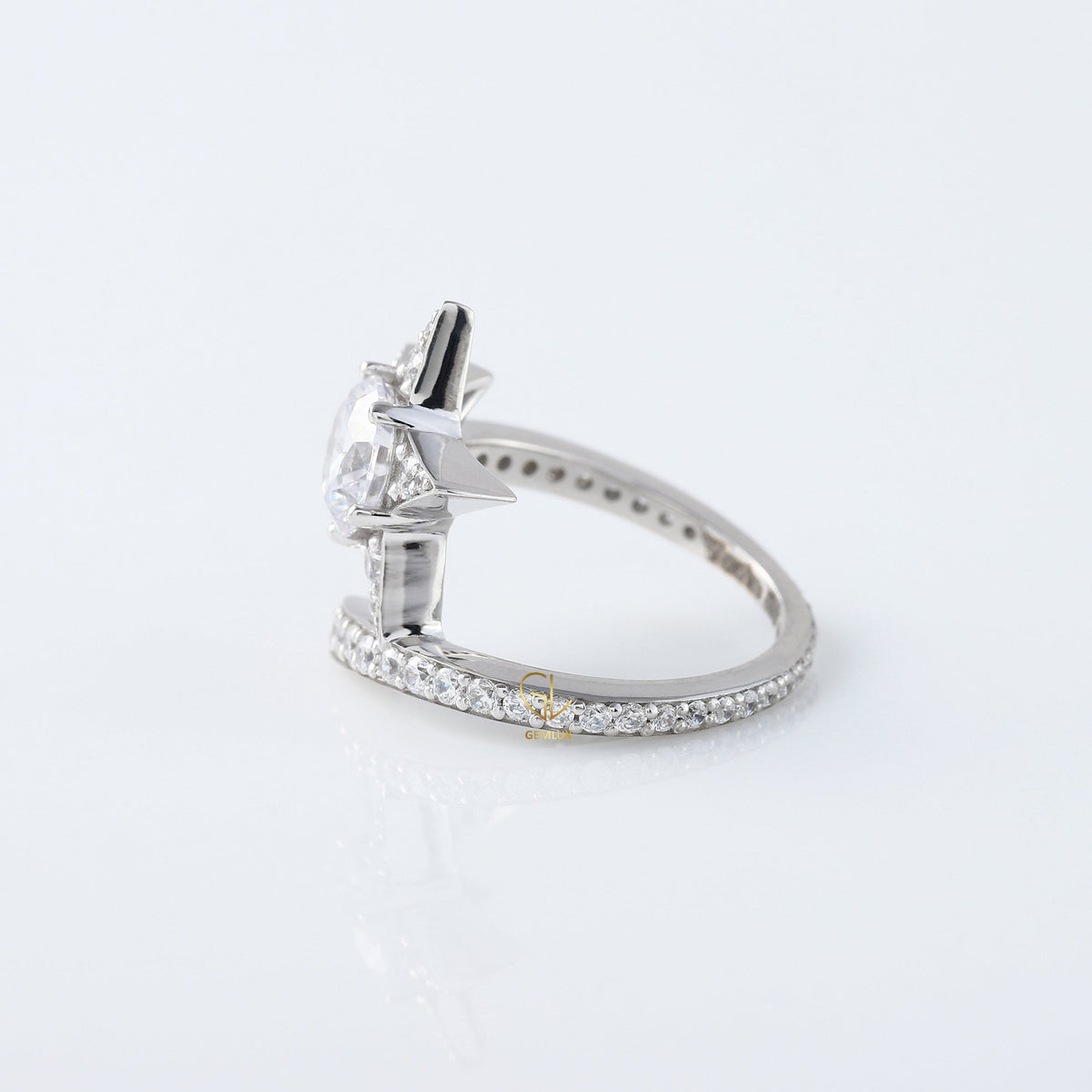 Round Cut Moissanite Diamond Bypass Engagement Ring