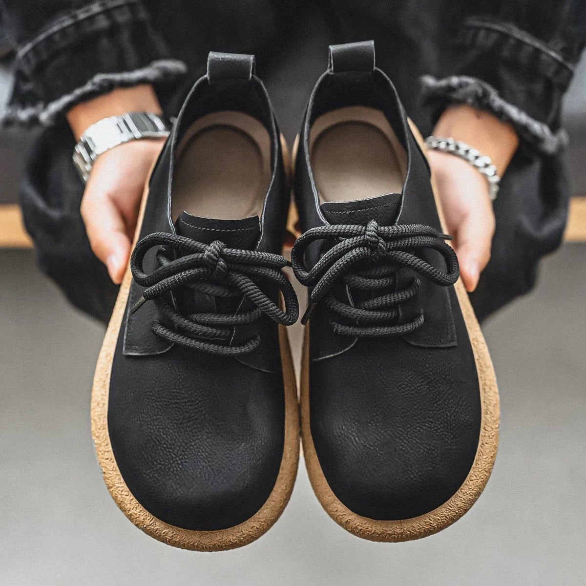 Low-Seam Round-Toe Oxford