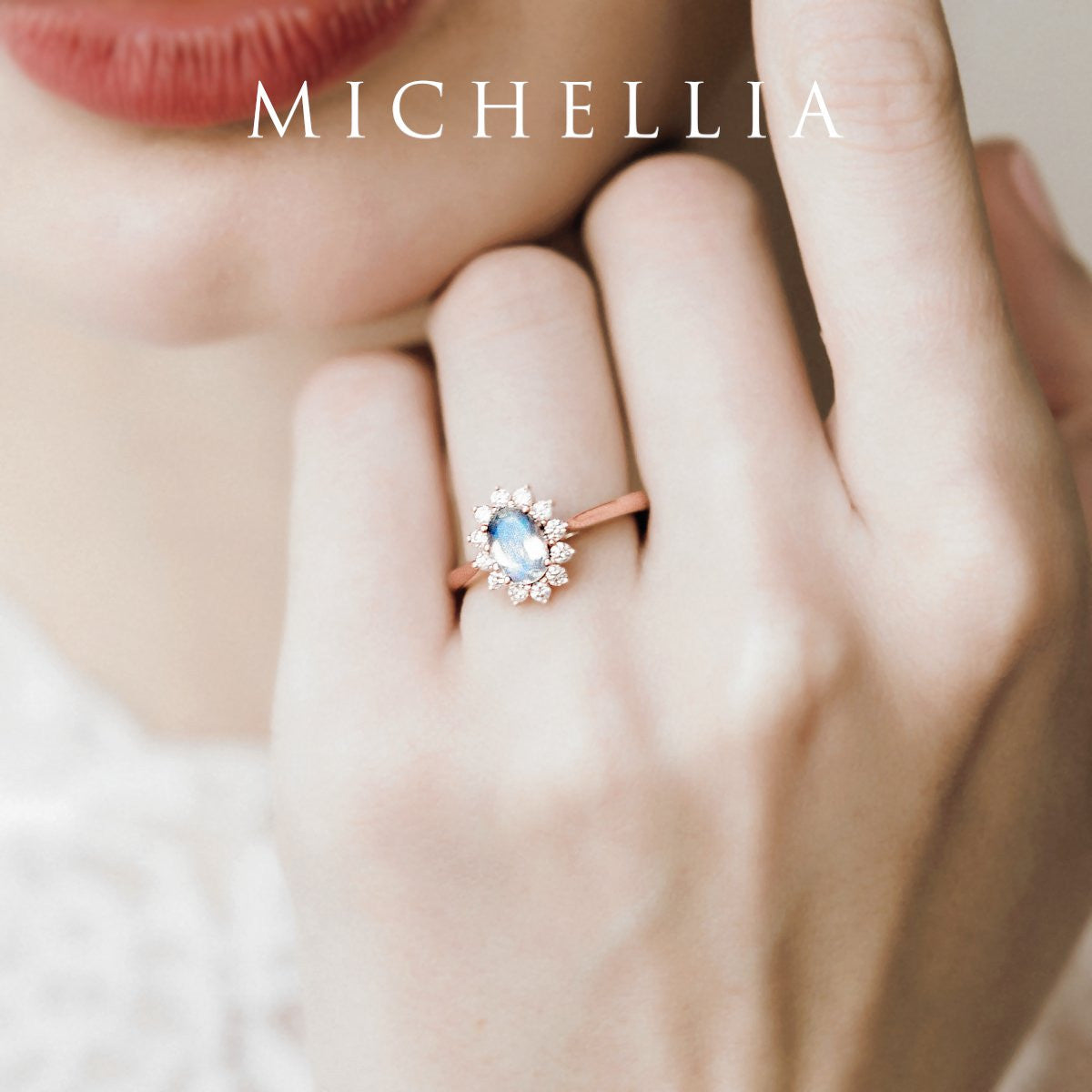 [Julianne] Vintage Bloom Oval Cut Ring in Morganite