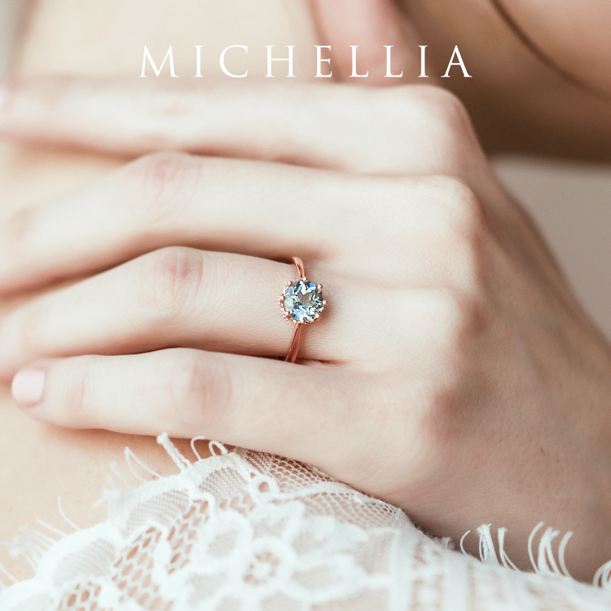 [Cassandra] Vintage Crown Solitaire Ring in Morganite