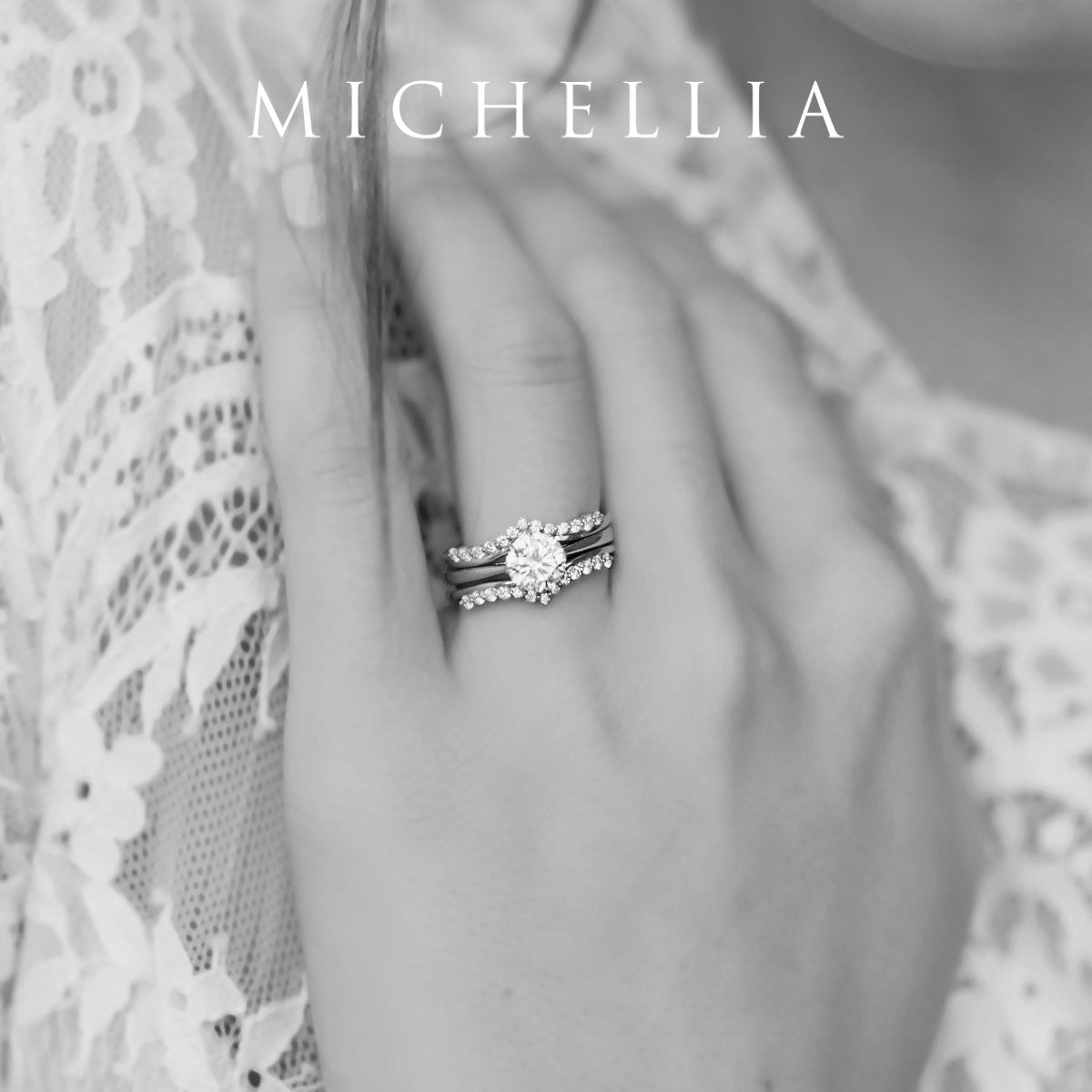 [Victoria] Classic Crown Solitaire Ring in Aquamarine