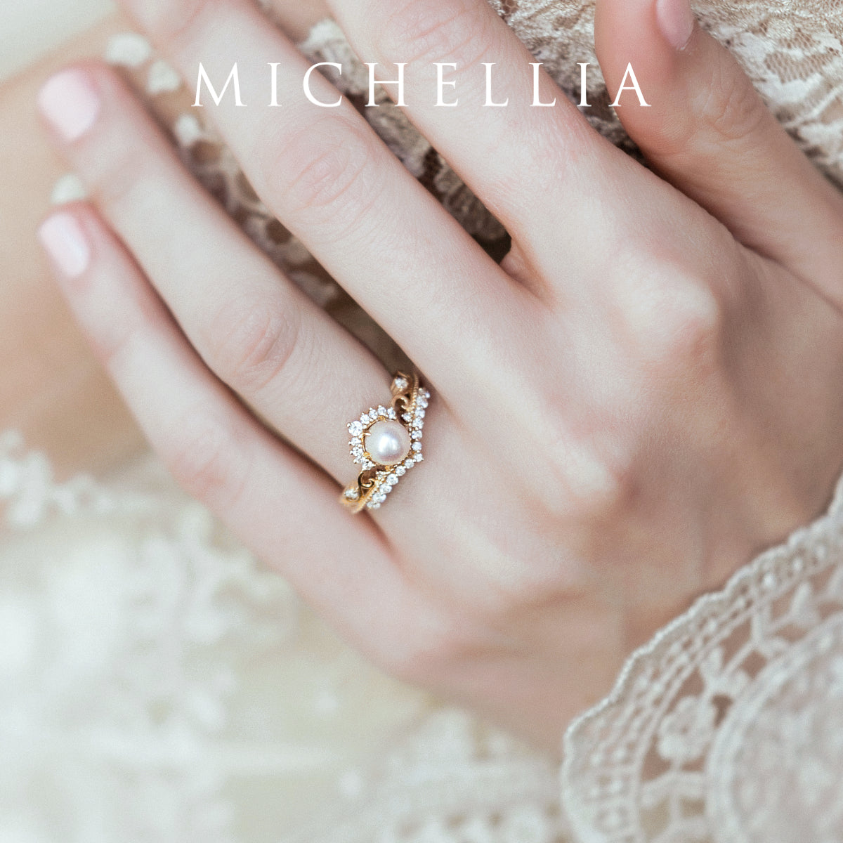 [Theia] Heirloom Crown Ring in Akoya Pearl