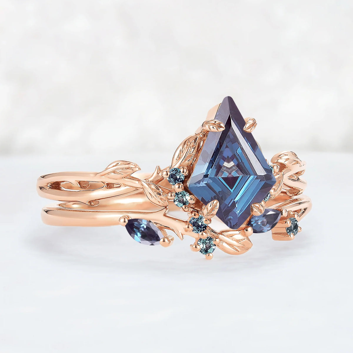 Nature Inspired Kite Cut Alexandrite Leaf Ring Set 2pcs