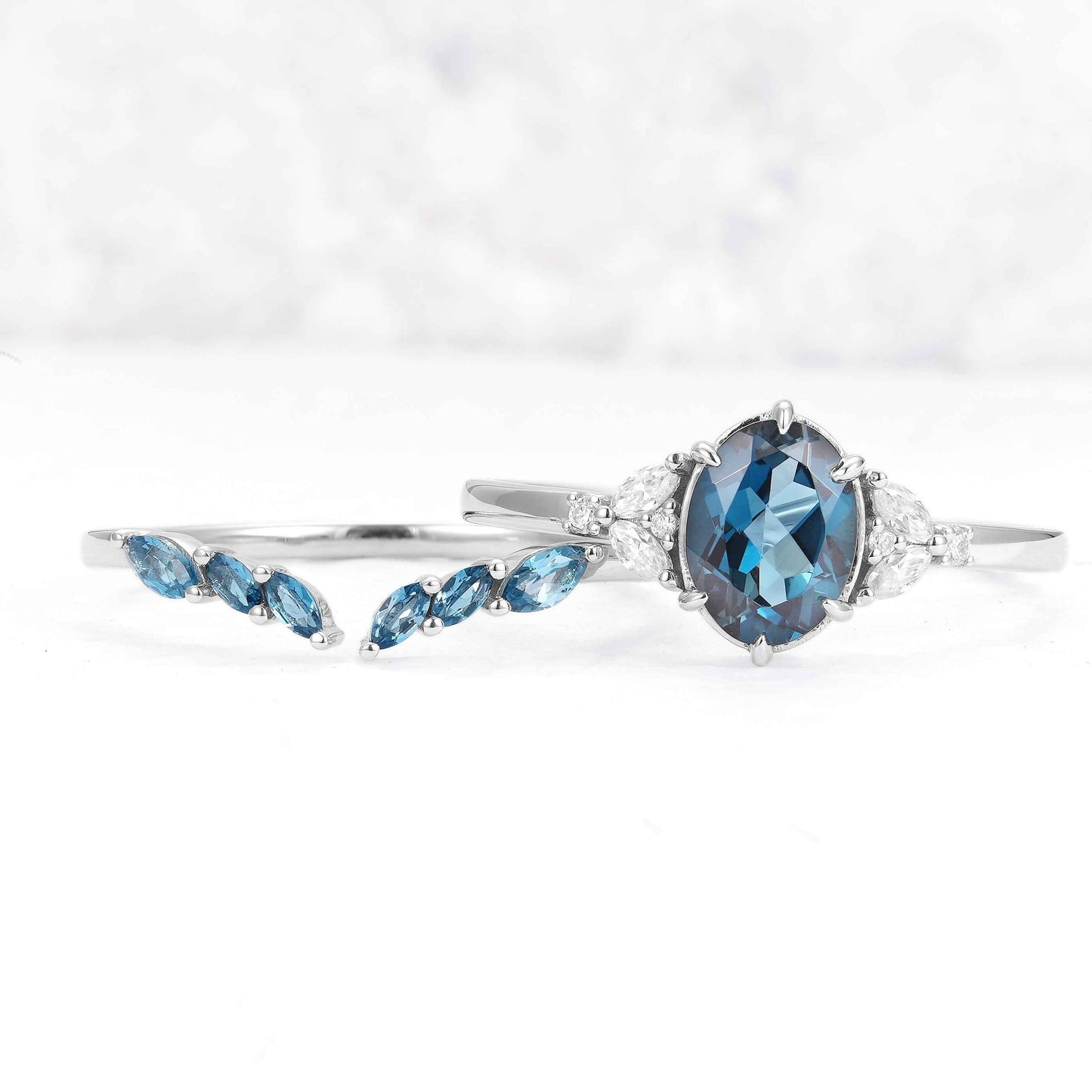 Cluster Oval London Blue Topaz Gemstone Silver Ring Set 2pcs
