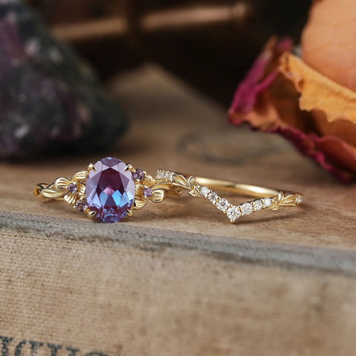 Oval Cut Alexandrite Iris Flower Inspired Bridal Ring Set - Elise | GemsMagic
