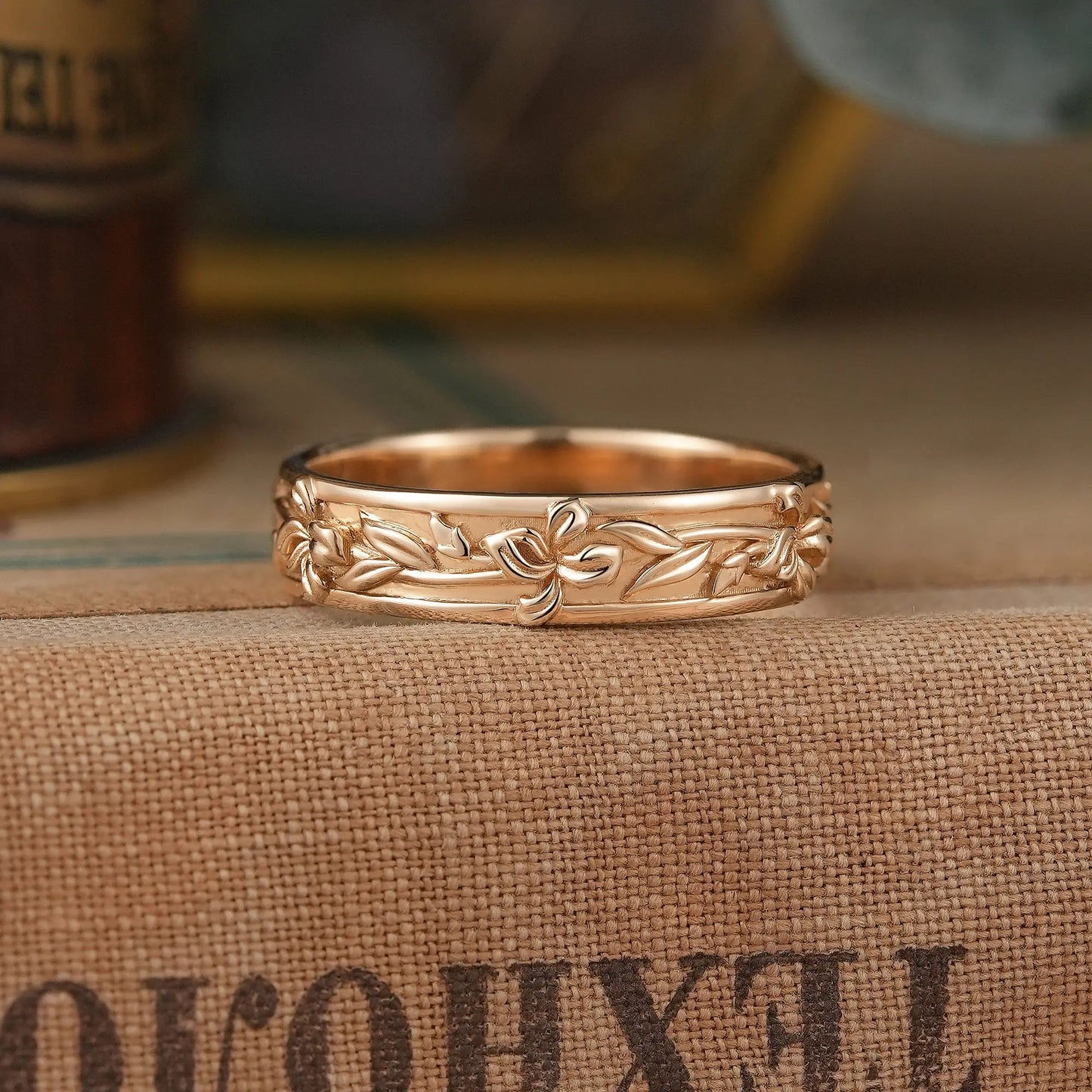 Solid Gold Lily Flower Inspired Men's Ring - Lucien | GemsMagic
