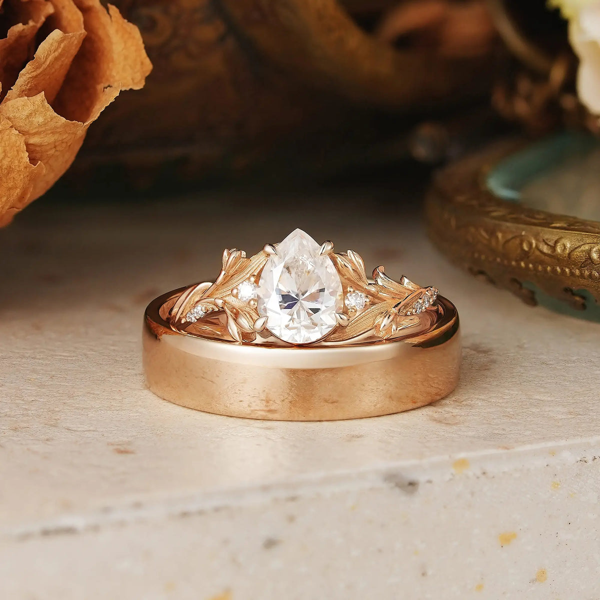 Pear Cut Moissanite Flower Inspired Couple Wedding Ring Set - Liora & Kevin | GemsMagic