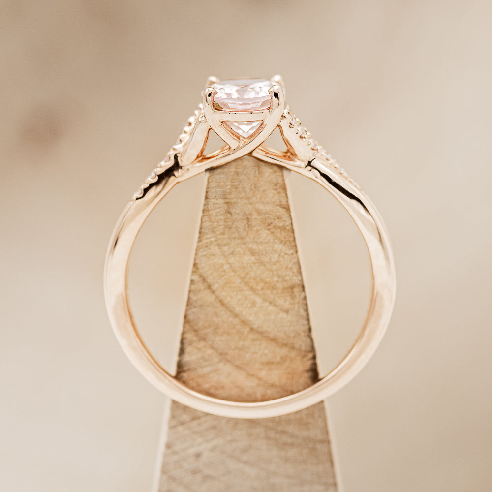 "Roslyn" - Morganite Engagement Ring With Diamond Accents