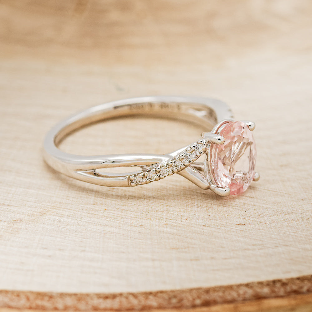 "Roslyn" - Morganite Engagement Ring With Diamond Accents