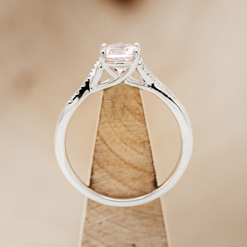 "Roslyn" - Morganite Engagement Ring With Diamond Accents