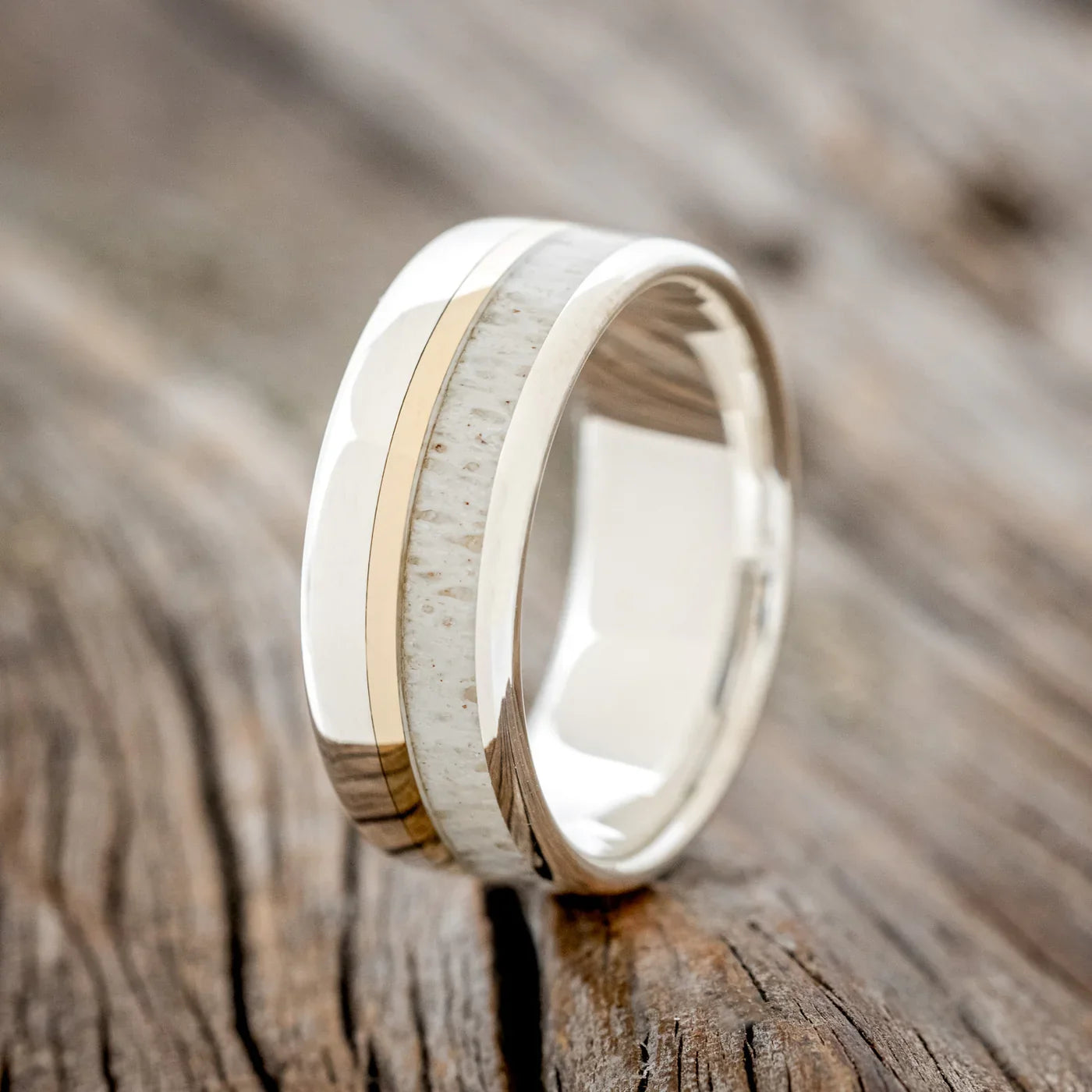 "Tanner" - Diamond Dust & 14K Yellow Gold Inlay Wedding Band - Silver (8mm) - Size 7 1/4