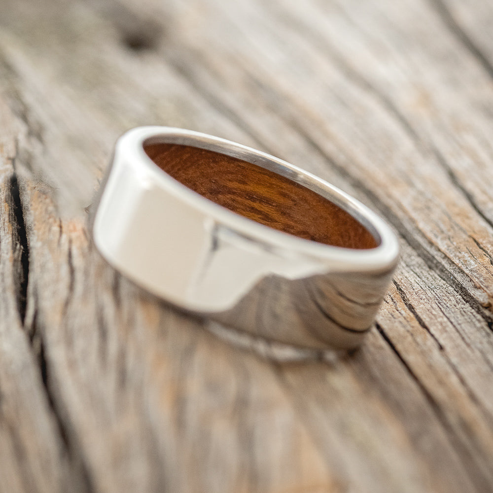 "Hyperion" - Ironwood Lined Wedding Band - Titanium - Size 6 3/4