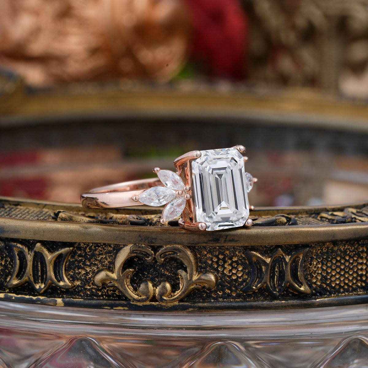 4CT Emerald Cut Lab Diamond Vintage 4 Prong Engagement Ring with Marquise Cluster