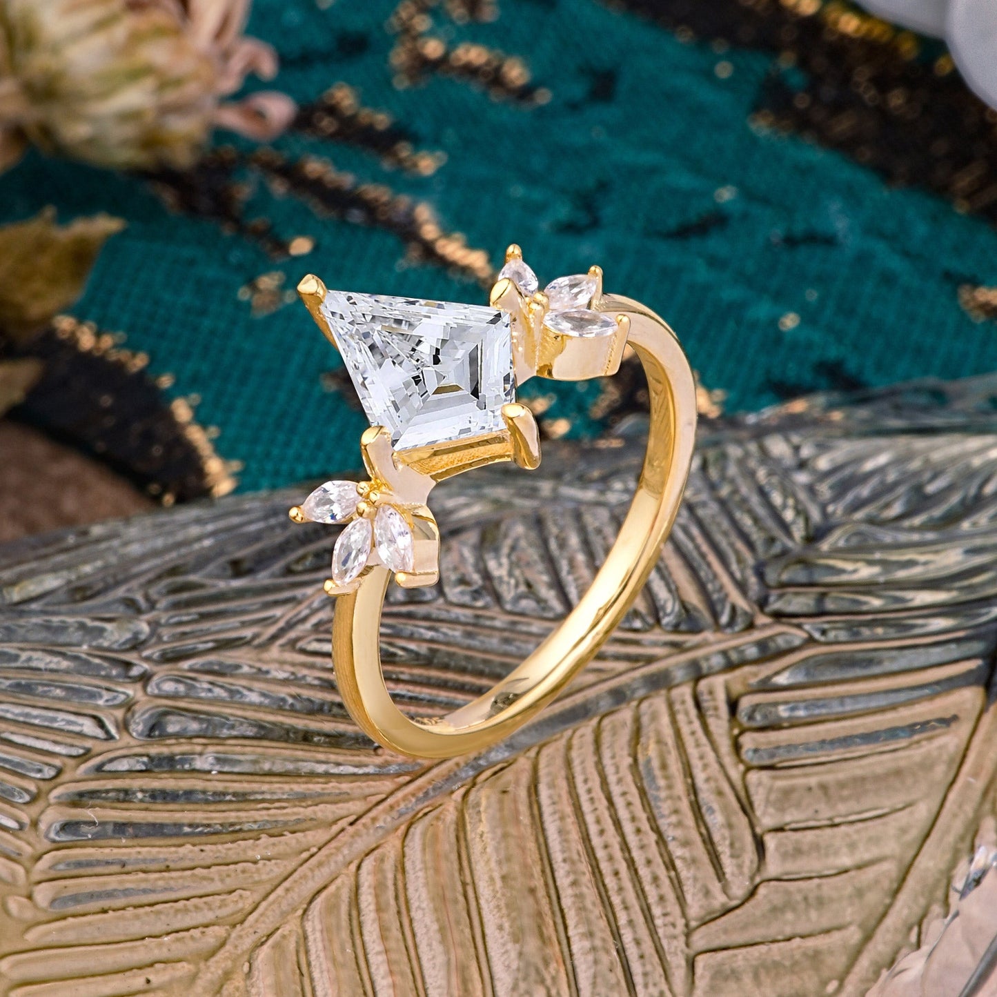 Minimalist Luxe 4-Prong Kite-Cut Lab Diamond Engagement Ring