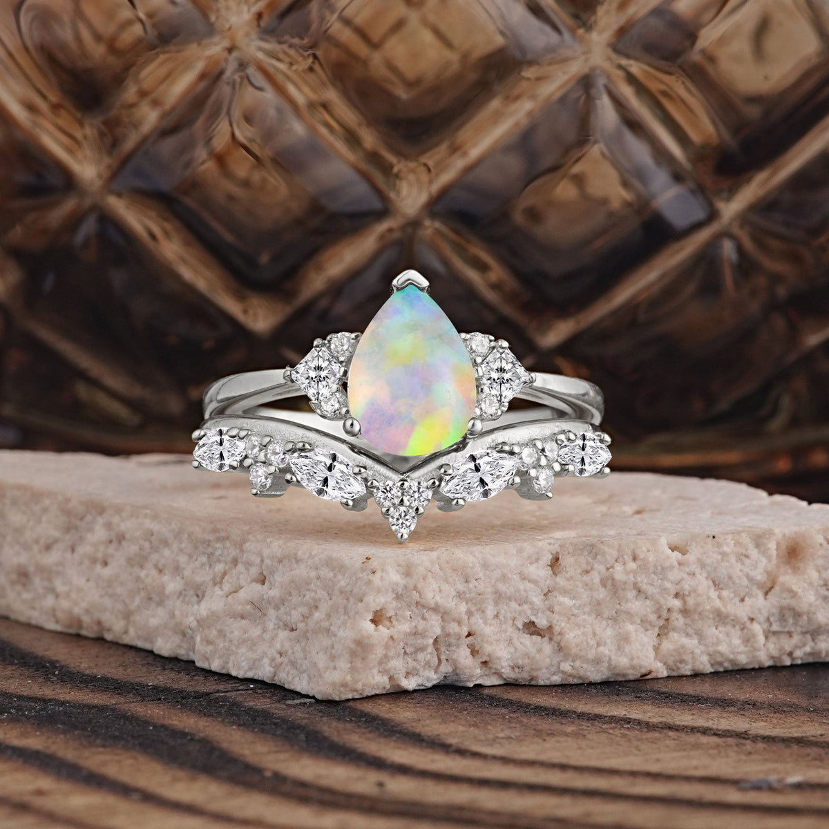 Luxury 3-Prong Pear-Cut Opal Bridal Ring Set