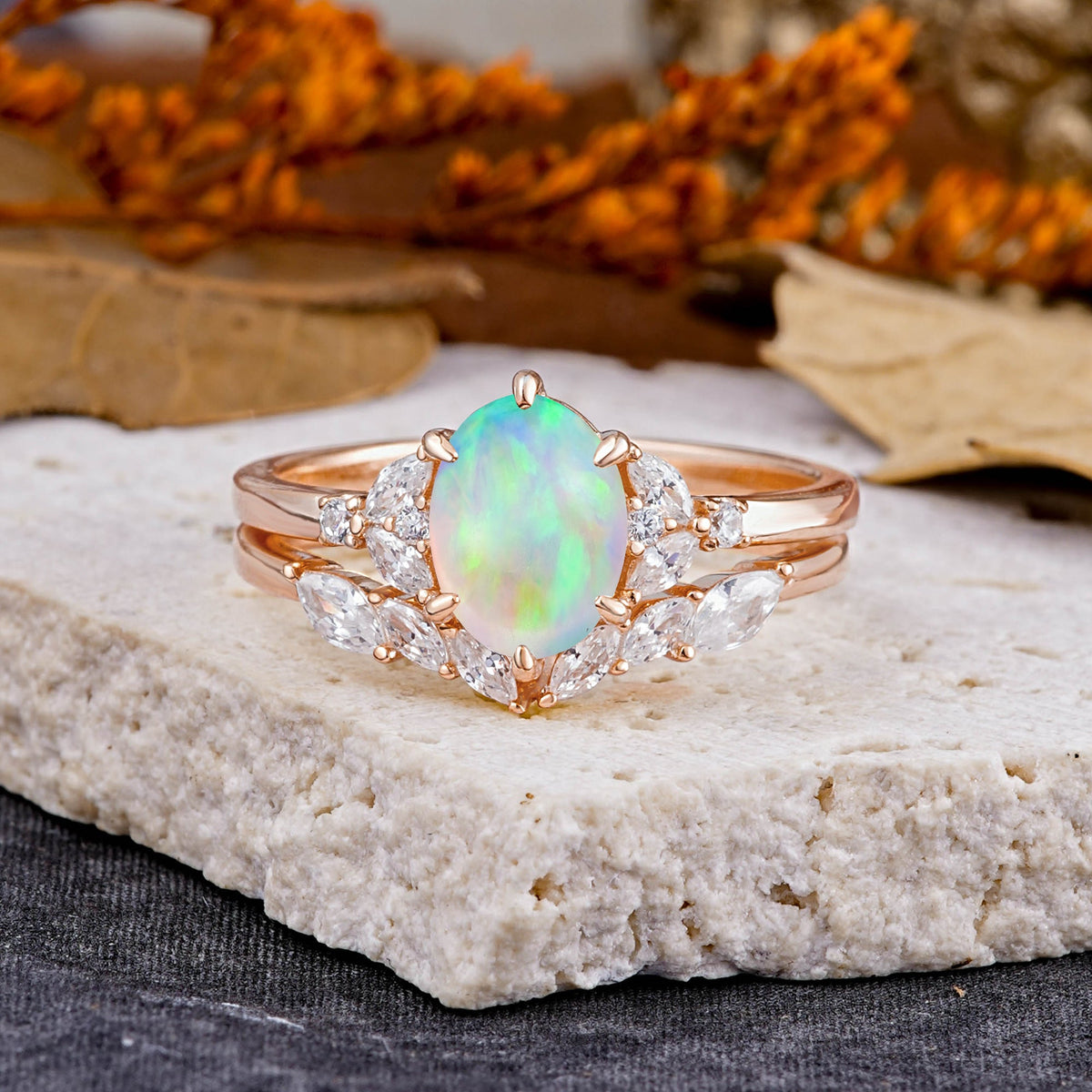 Luxury 3-Prong Pear-Cut Moissanite Engagement Ring Set