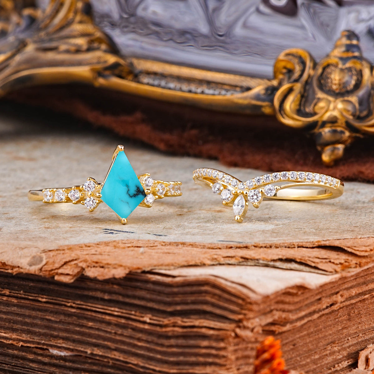 Luxury Kite-Cut Turquoise Bridal Ring Set