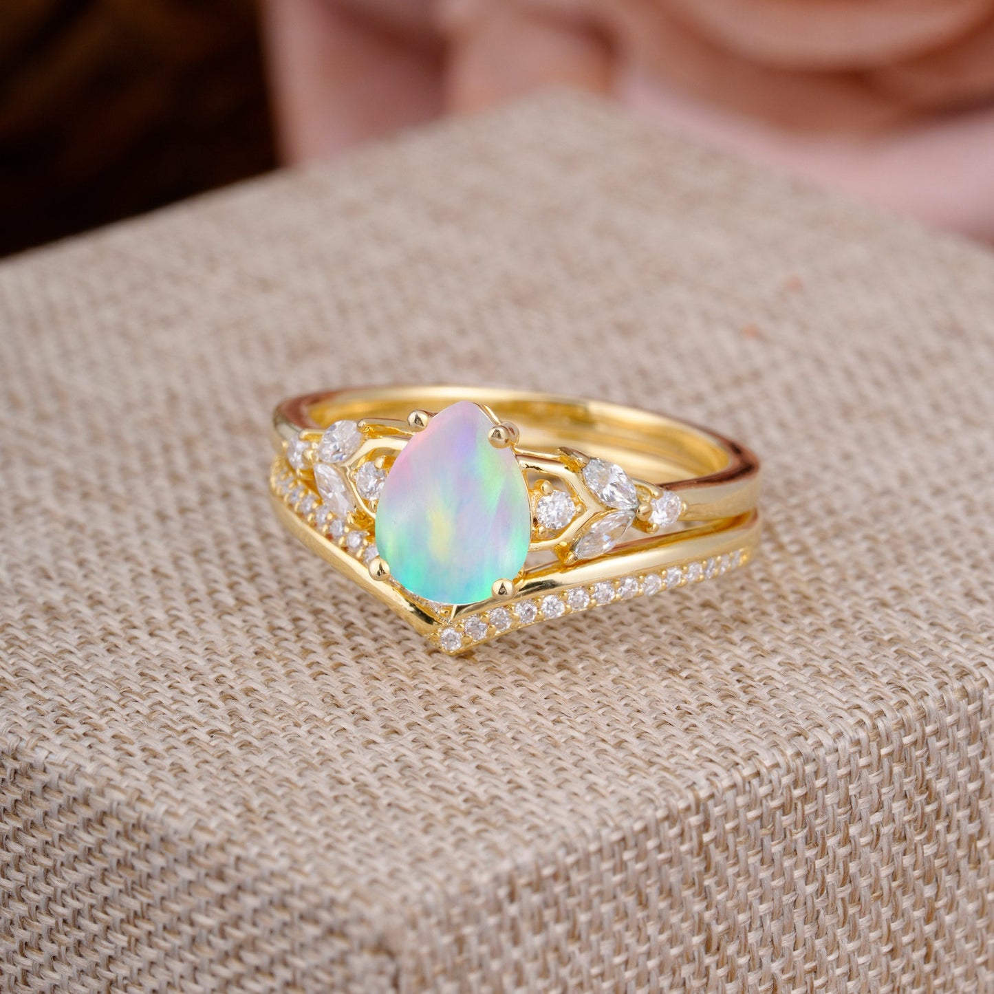 Luxurious Vintage-Inspired 4-Prong Pear-Cut Opal Engagement Ring Set