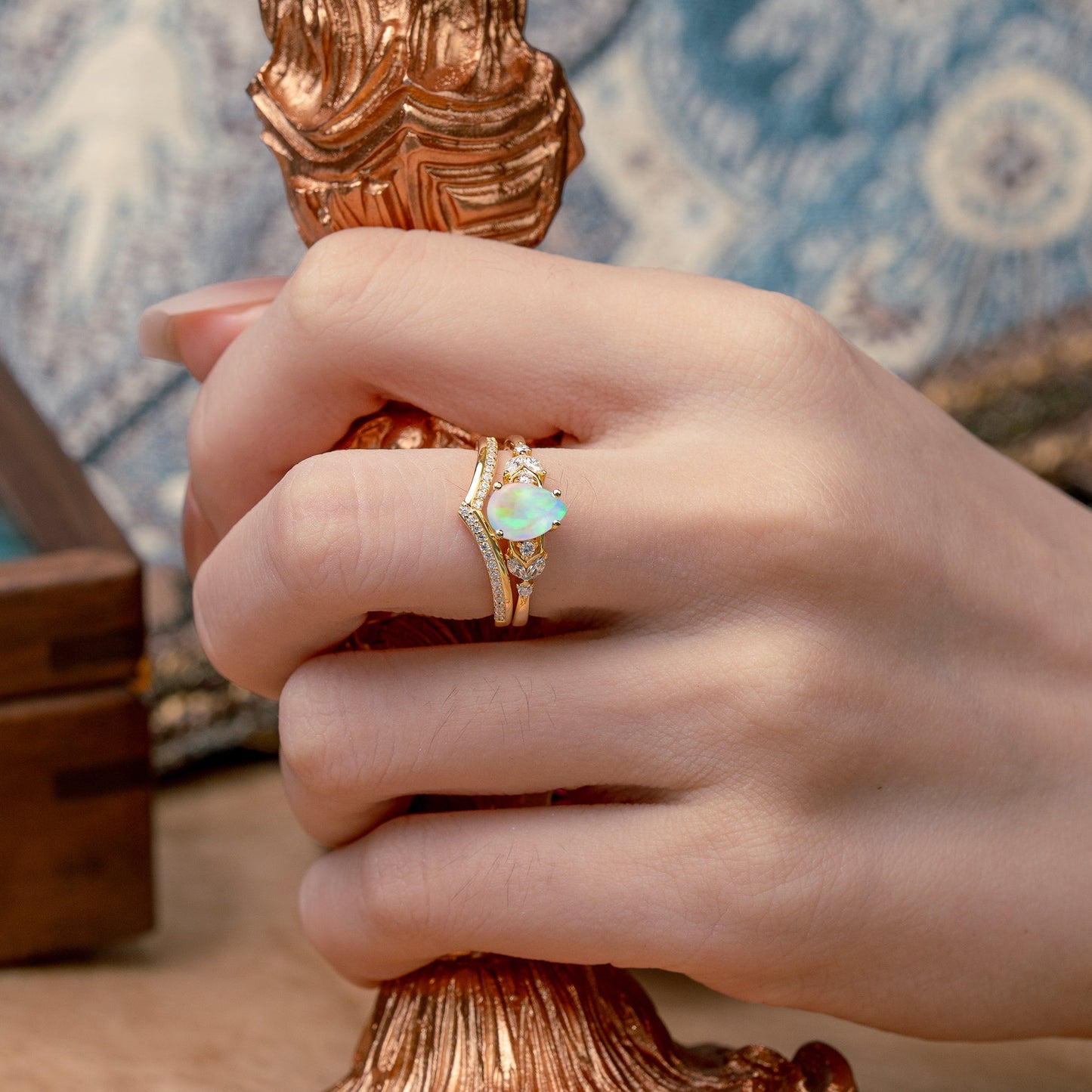 Luxurious Vintage-Inspired 4-Prong Pear-Cut Opal Engagement Ring Set
