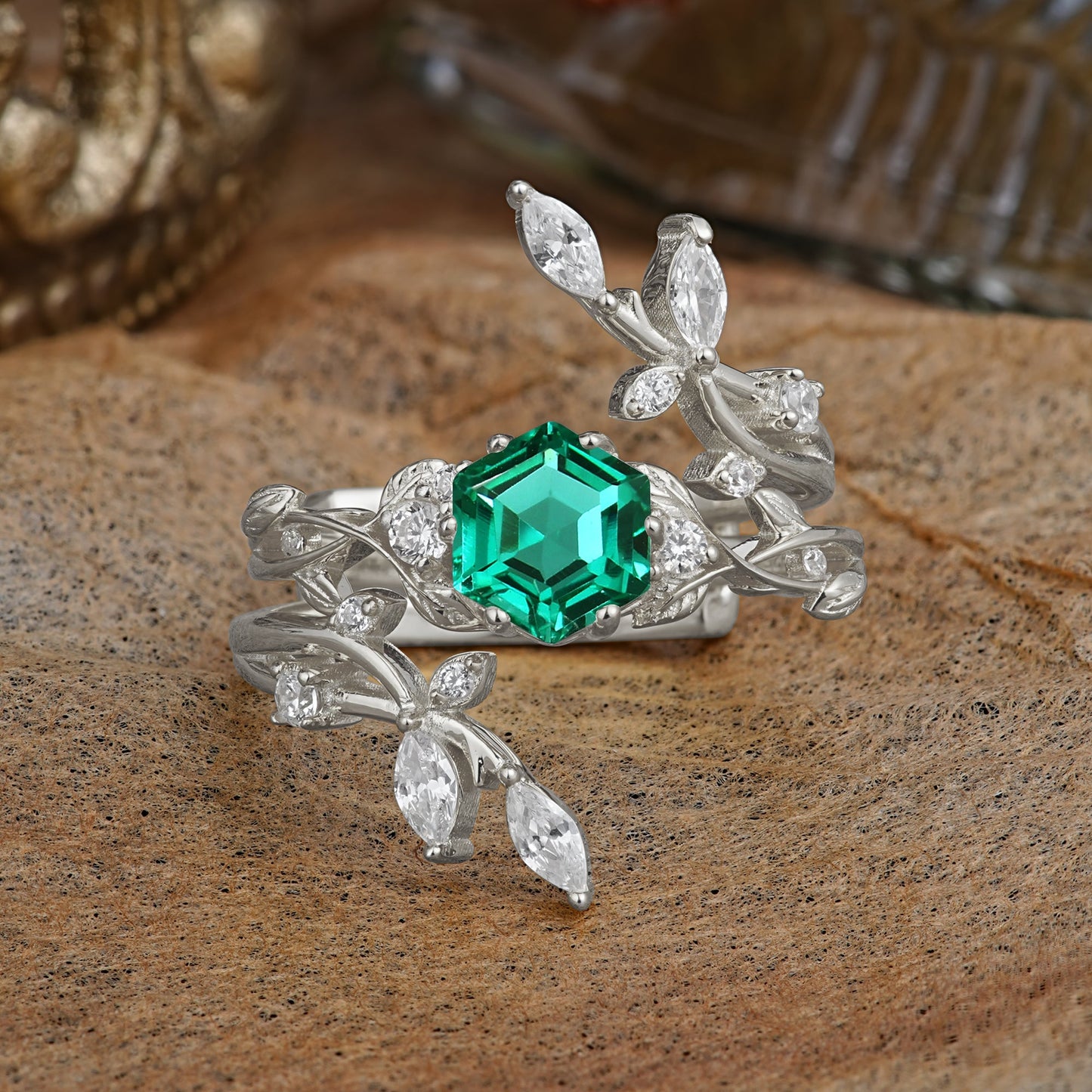 Nature-Inspired Luxury Hexagonal-Cut Emerald Bridal Ring Set