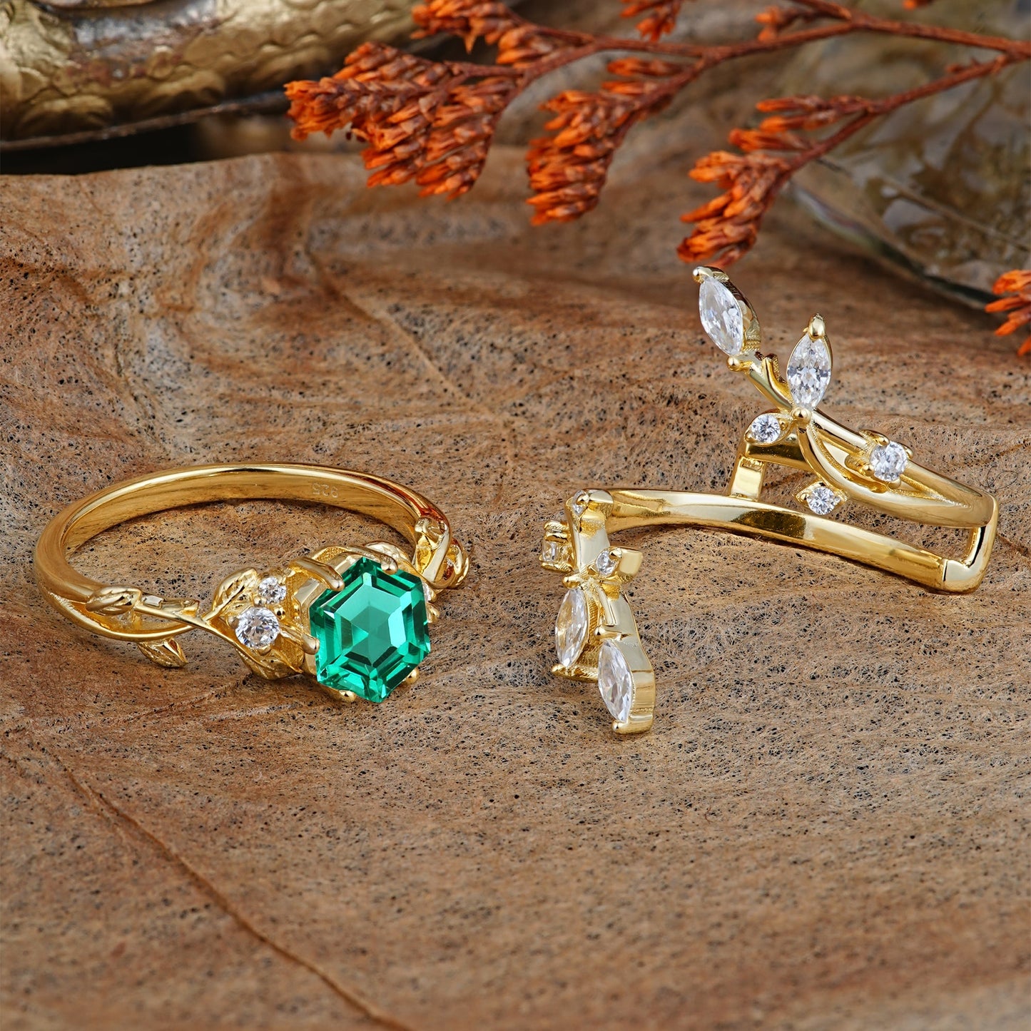 Nature-Inspired Luxury Hexagonal-Cut Emerald Bridal Ring Set