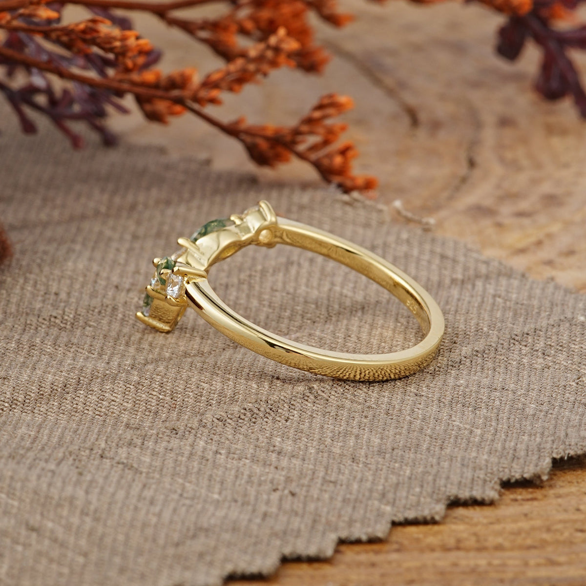 Unique Moss Agate Curved Wedding Ring for Women
