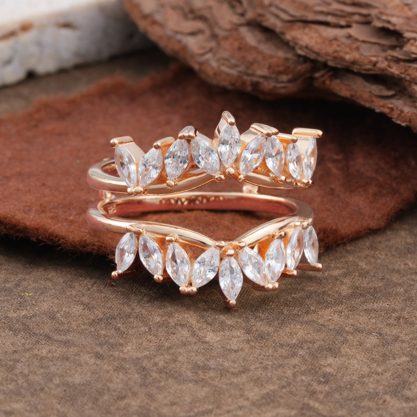Nature Inspired Moissanite Curved Wedding Ring