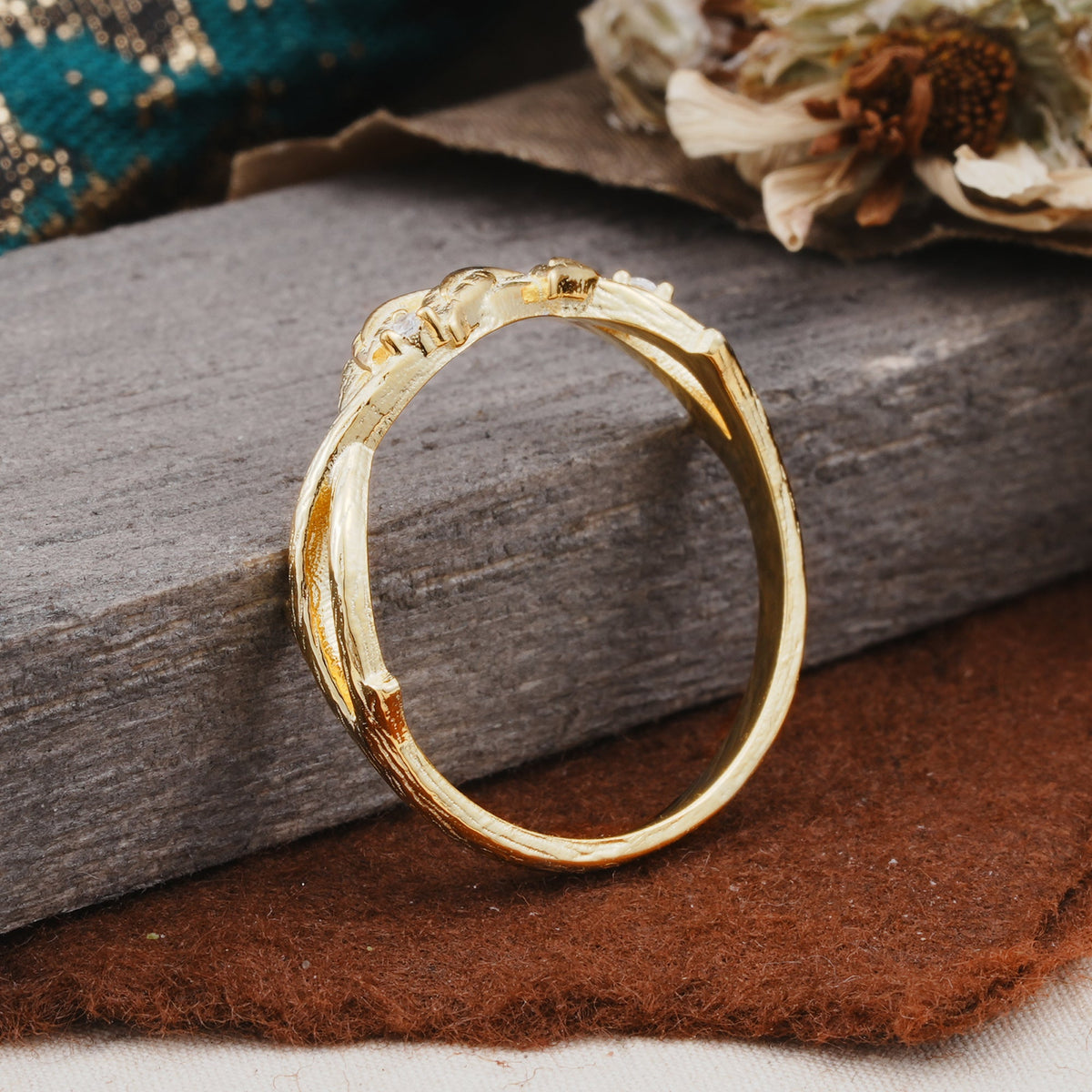Nature Inspired Round Cut Moissanite Wedding Ring for Women