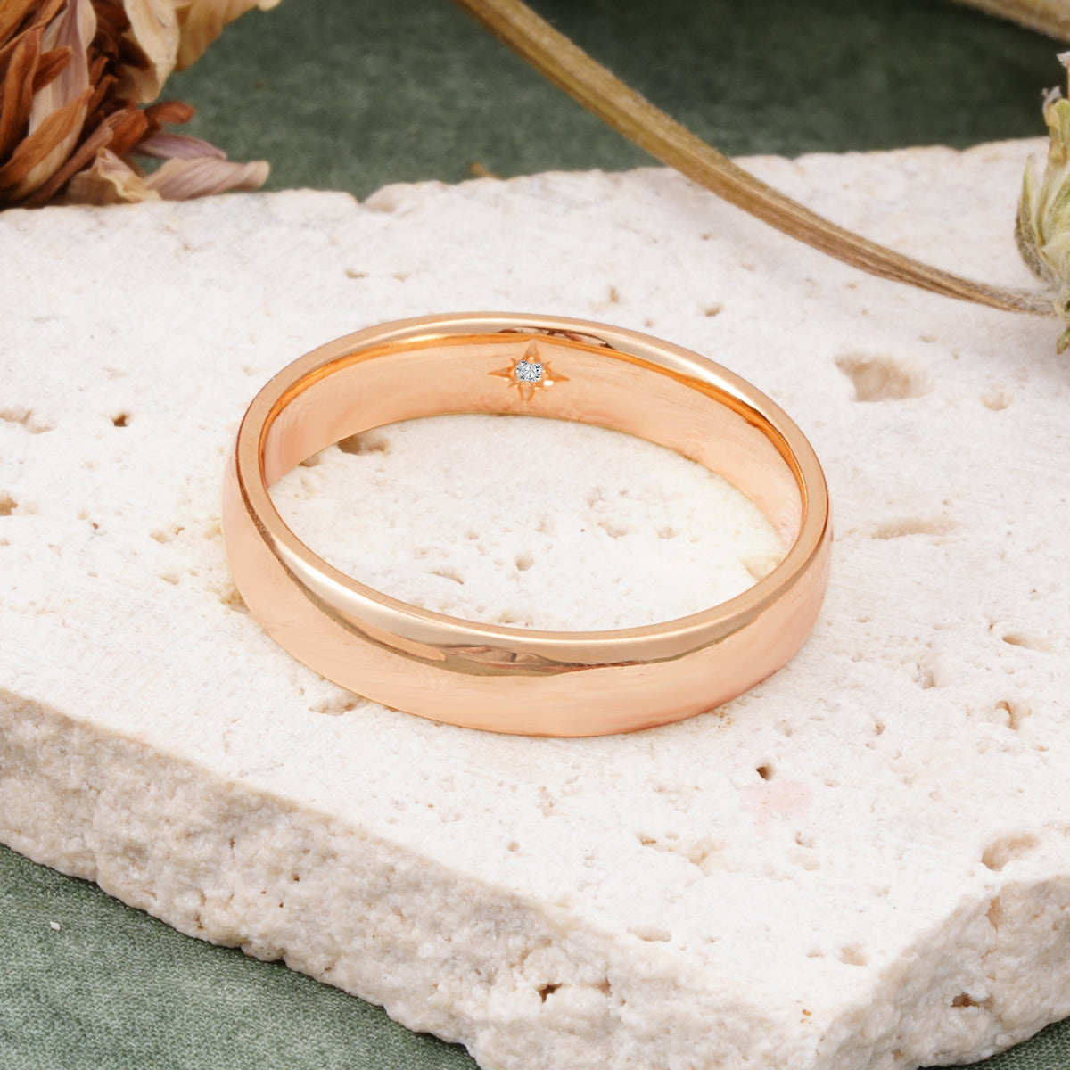 Vintage Hidden Starburst Single Lab Diamond Domed Men's Wedding Band