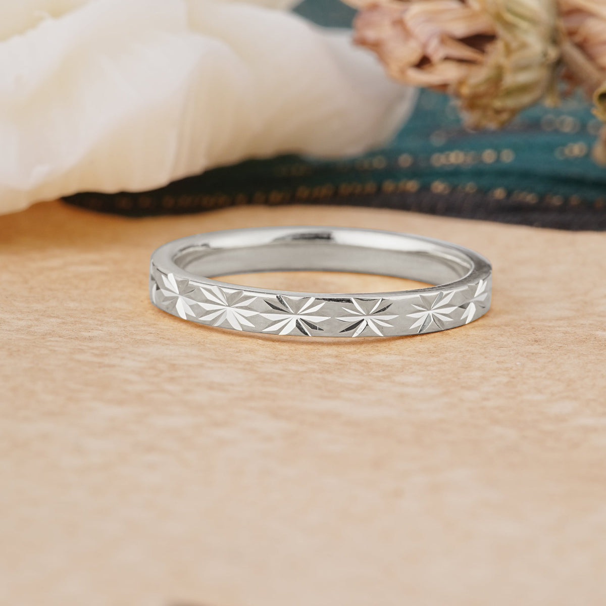 Nature Inspired Vintage Vine Men's Wedding Band for Him
